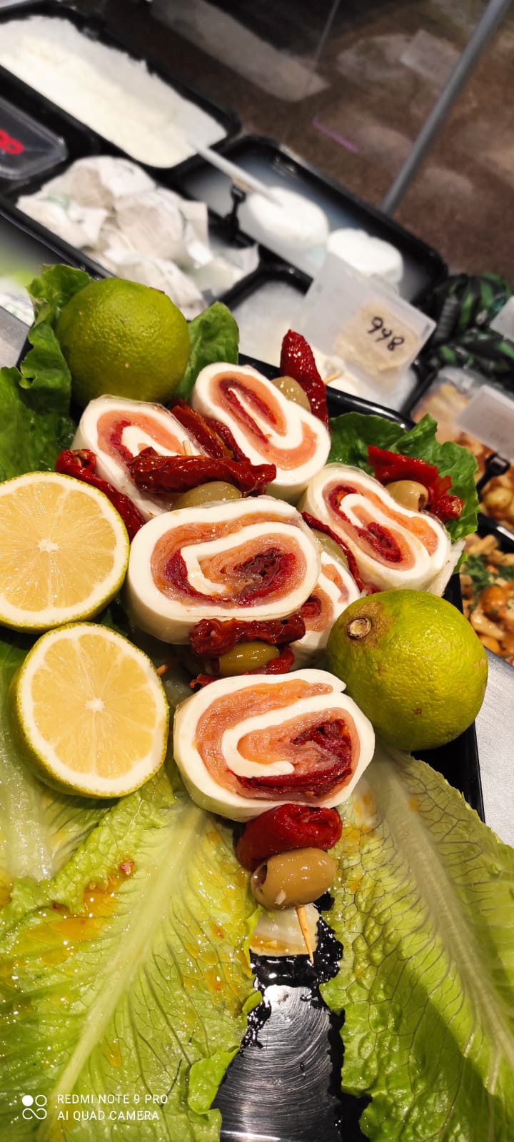 sfoglia di mozzarella al salmone e pomodoro secco sfoglia di mozzarella al salmone e pomodoro secco